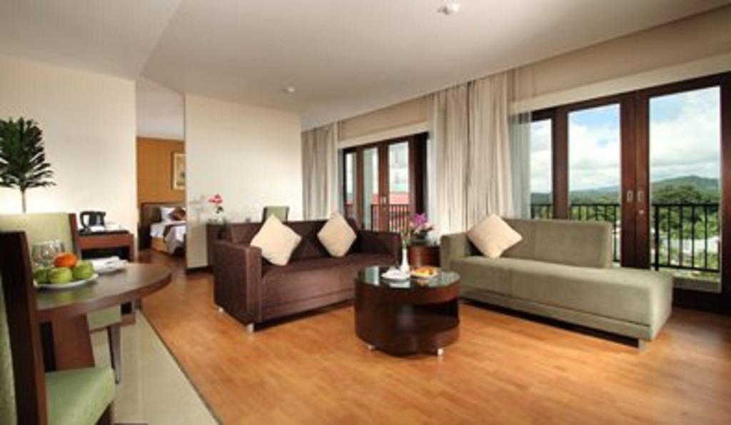 Sutanraja Hotel Manado Extérieur photo